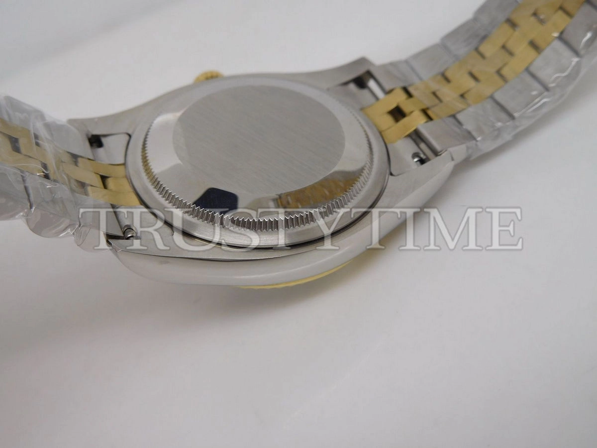Копия часов Rolex DateJust 36mm 126233-0023