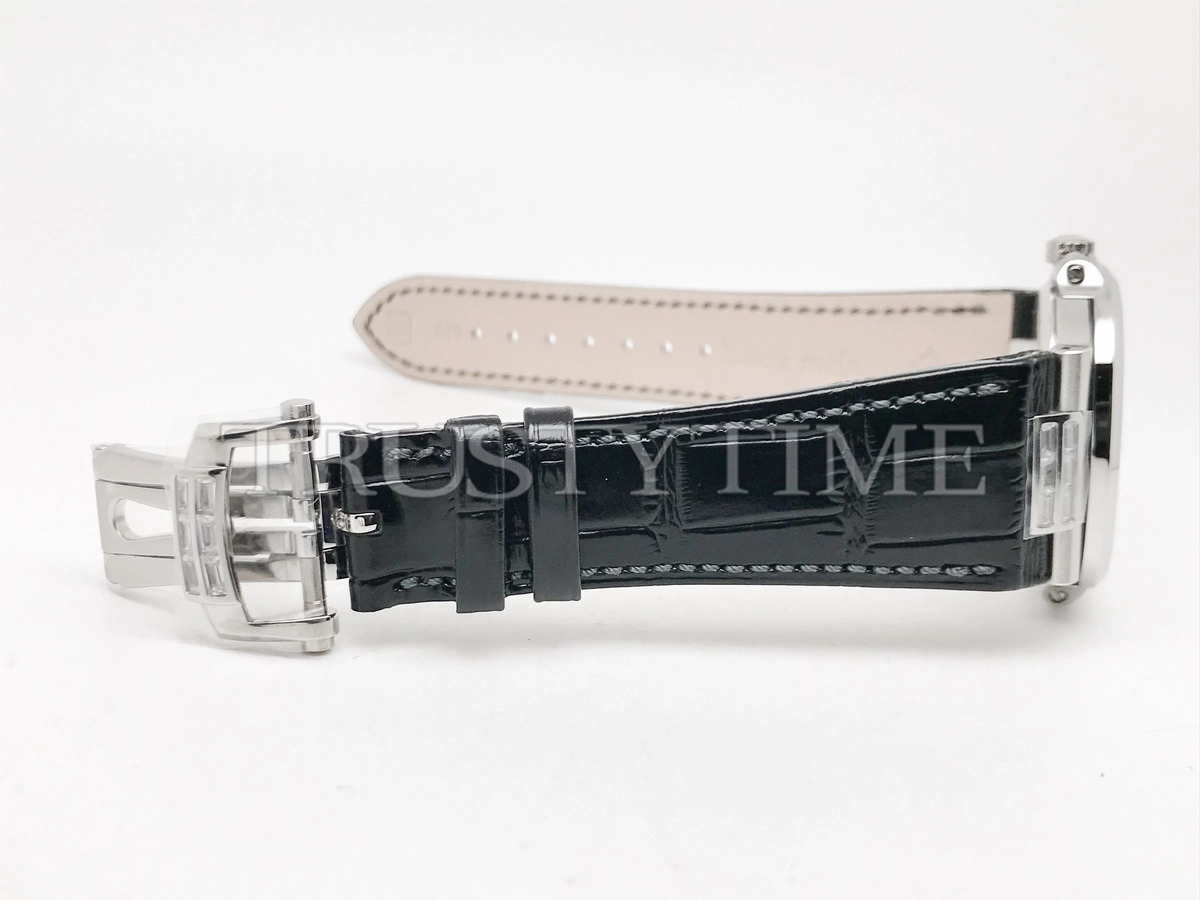 Копия часов Patek Philippe Nautilus Power Reserve Moonphase 40mm 5724G-001
