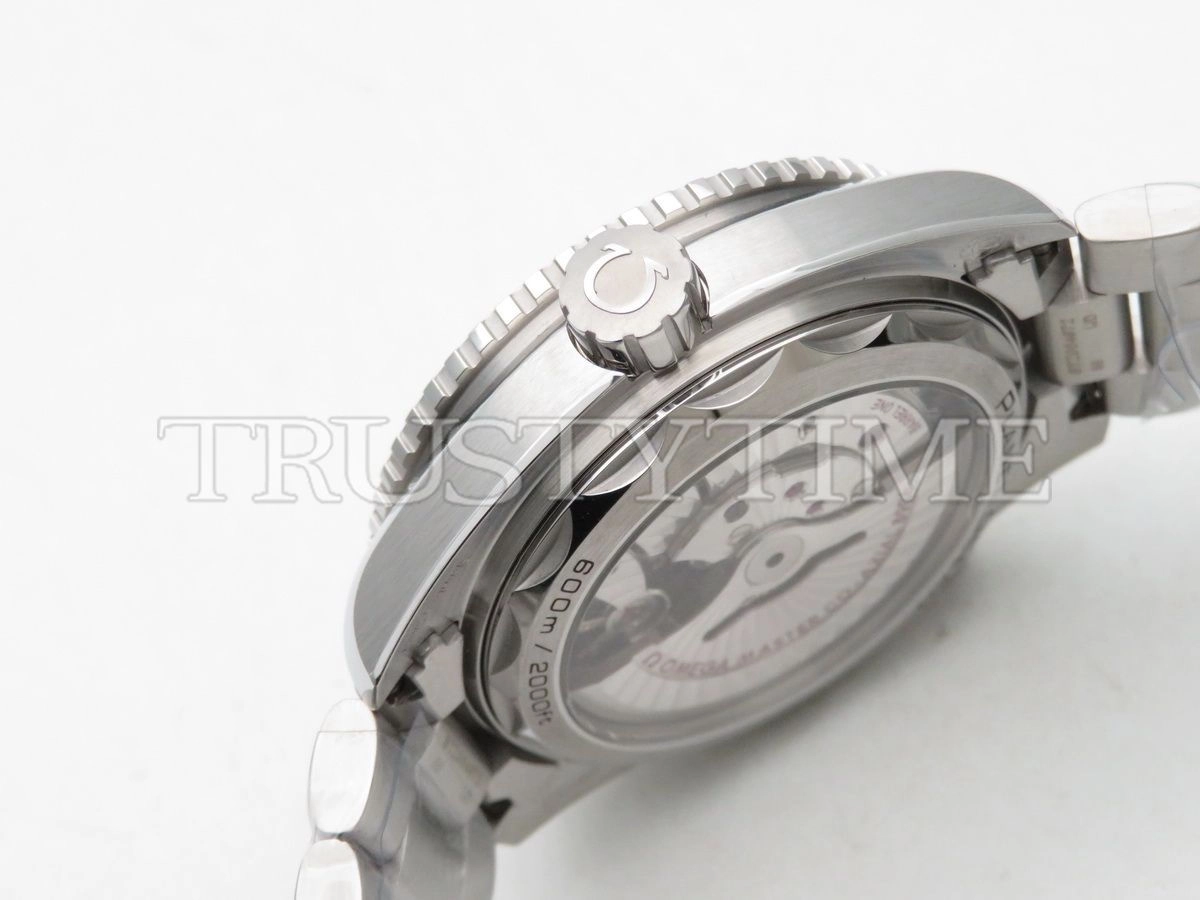 Копия часов Omega Seamaster Planet Ocean 600m Co‑Axial Master Chronometer GMT 43.5mm 215.30.44.22.01.001