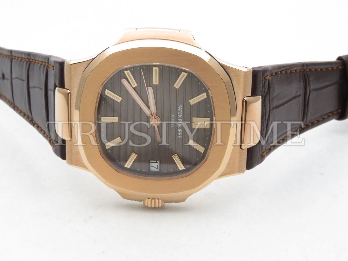 Копия часов Patek Philippe Nautilus 40mm 5711/1R