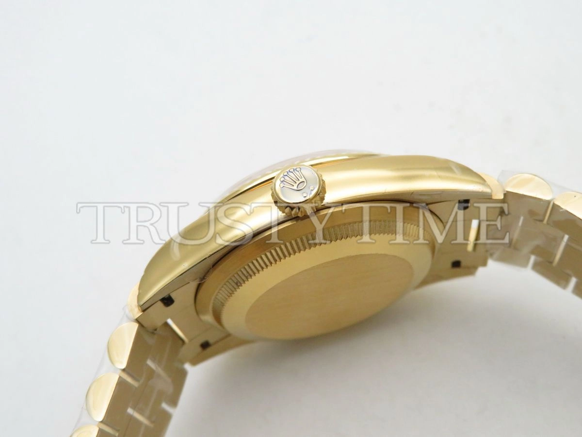 Копия часов Rolex Day-Date 36mm 128238-0011