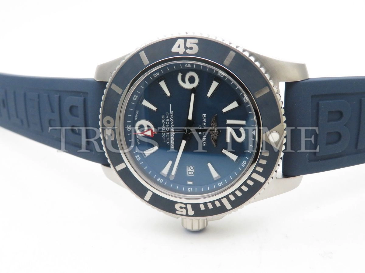 Копия часов Breitling Superocean Automatic 44 A17367D81C1S1
