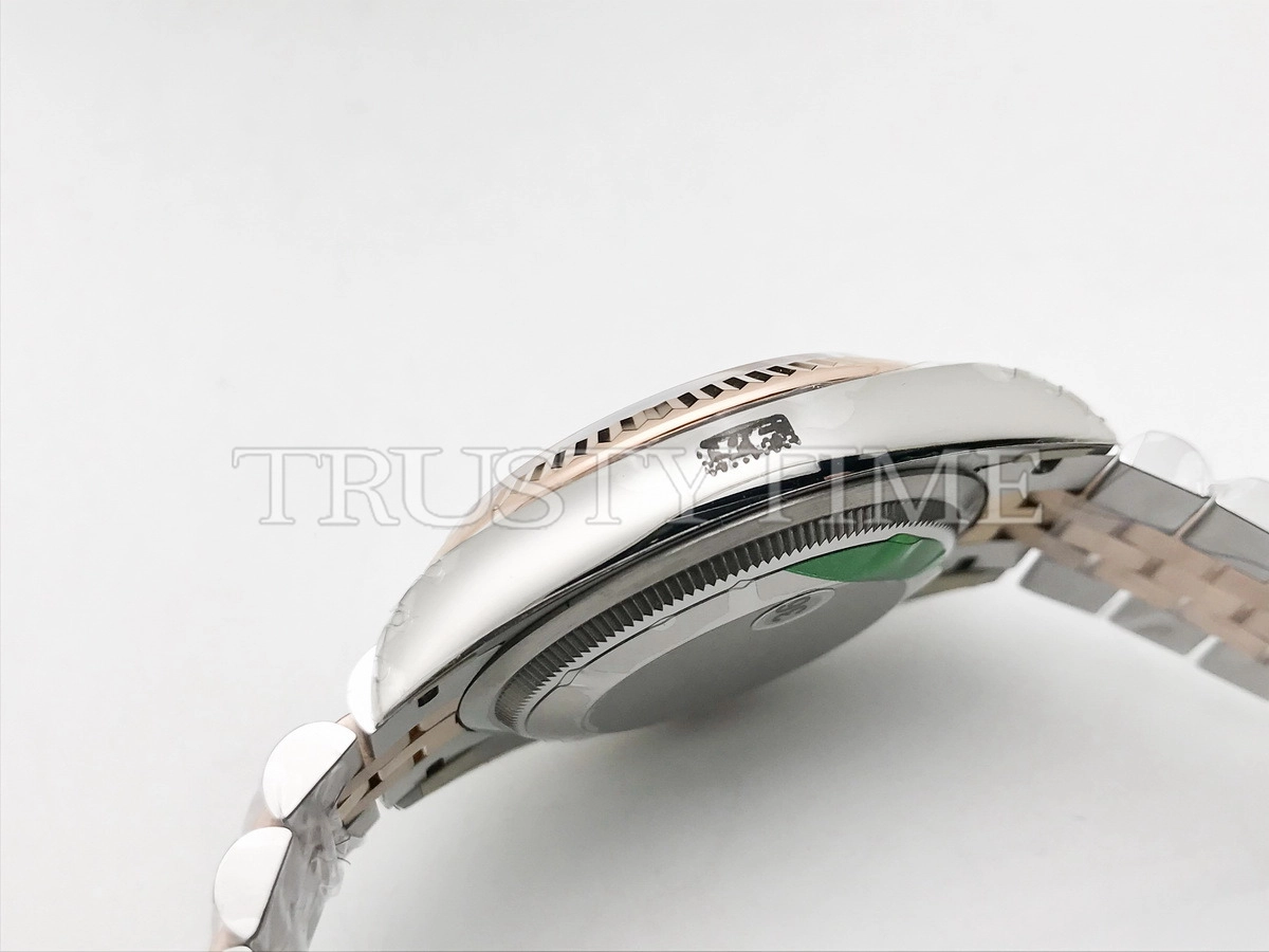 Копия часов Rolex DateJust 36mm 126231-0037