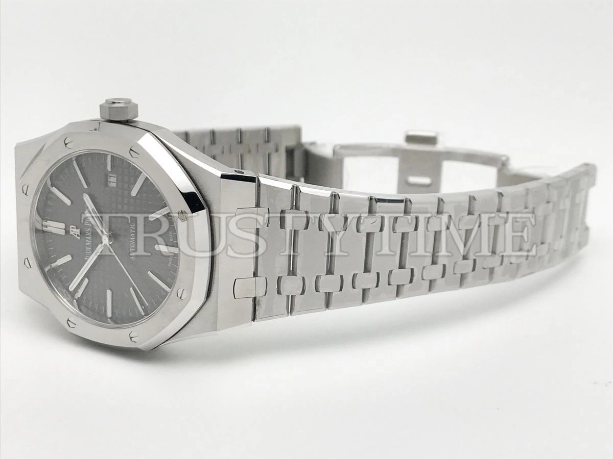 Копия часов Audemars Piguet Royal Oak Automatic II 15400ST.OO.1220ST.04