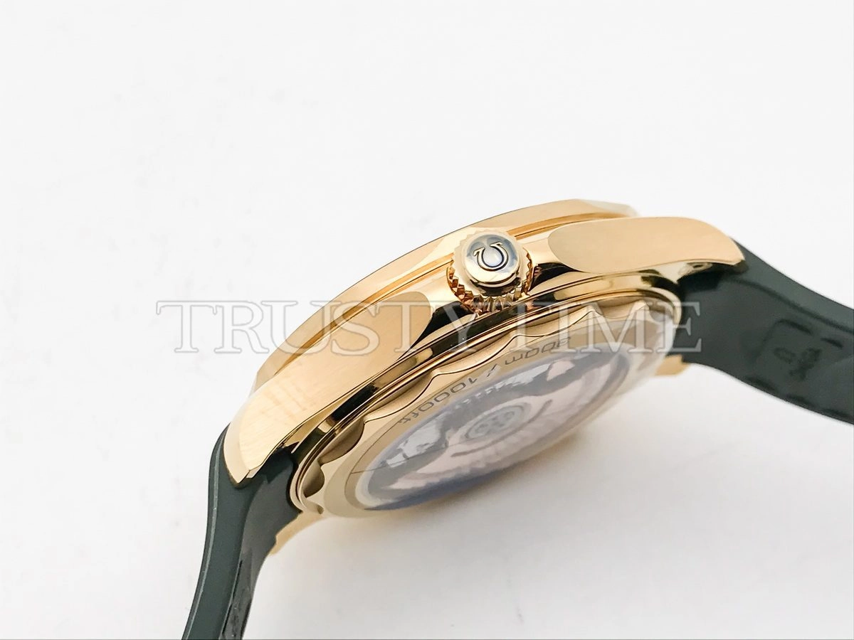 Копия часов Omega Seamaster Diver 300 Co-axial Master Chronometer 42mm 210.62.42.20.10