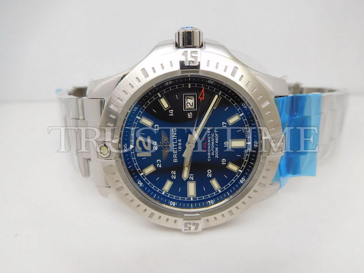 Копия часов Breitling Colt Automatic Volcano 44 A1738811/BD44/173A