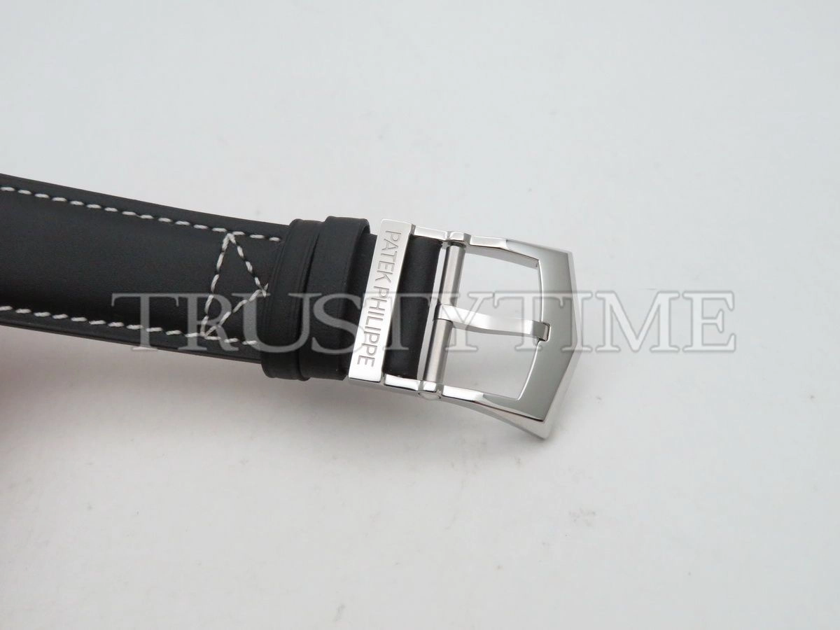 Копия часов Patek Philippe Calatrava Pilot Travel Time 42mm 5524G-001