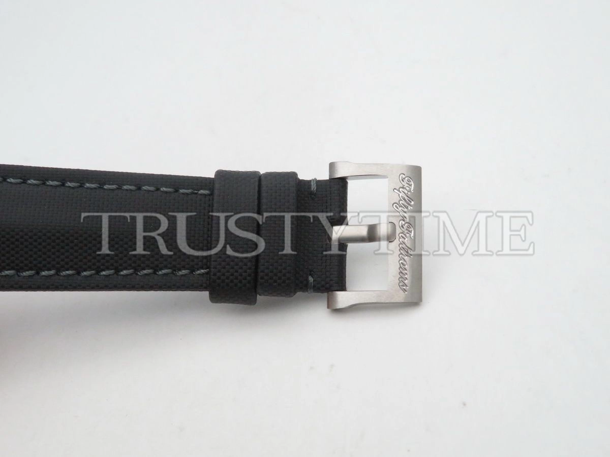 Копия часов Blancpain Fifty Fathoms Nageurs De Combat Automatique 5015E 1130 B52A