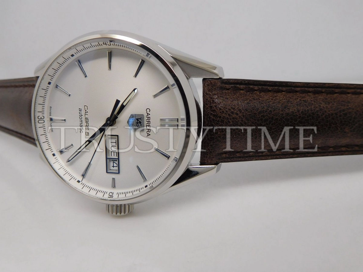 Копия часов Tag Heuer Carrera Calibre 5 Day Date 41mm WAR201B.FC6291