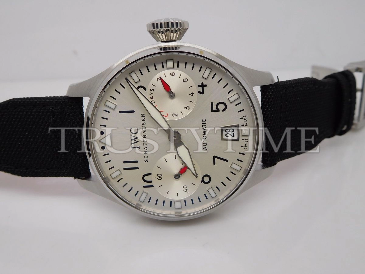 Копия часов IWC Big Pilot's Watch DFB Limited Edition 46mm IW500432