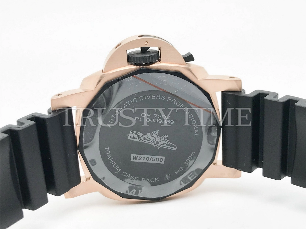 Копия часов Panerai Submersible Goldtech Orocarbo 44mm PAM01070