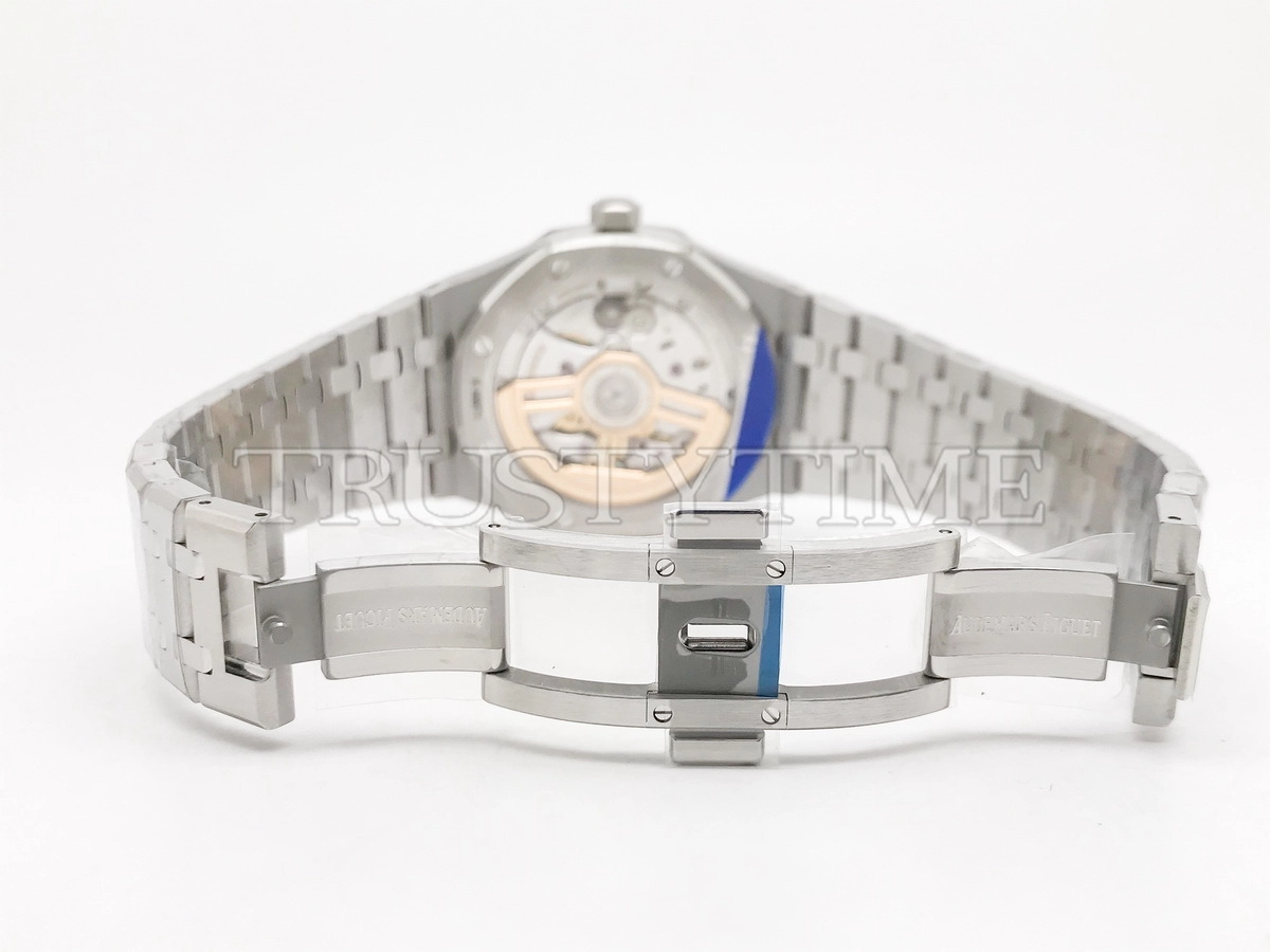Копия часов Audemars Piguet Royal Oak Selfwinding 15510ST.OO.1320ST.06