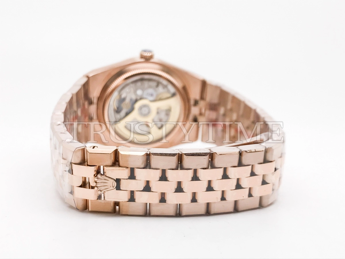 Копия часов Rolex Land-Dweller 36mm 127235-0001