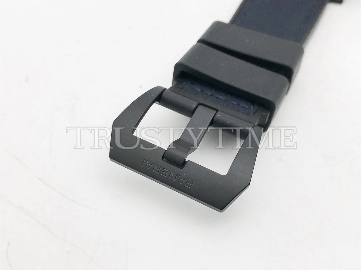 Копия часов Panerai Submersible Luna Rossa Carbotech™ 42mm  PAM01563