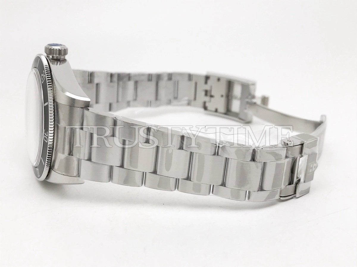 Копия часов Tudor Black Bay 68 43mm M7943A1A0NU-0001