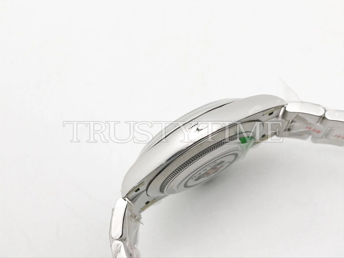 Копия часов Rolex Oyster Perpetual 36mm 126000-0001