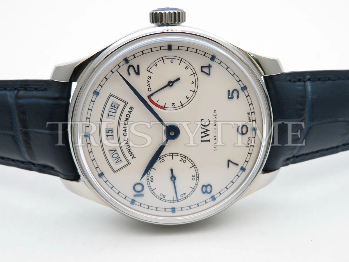Реплика часов IWC Portugieser Annual Calendar 44mm IW503505 Арт.IW-0604 Копия часов IWC Portugieser Annual Calendar 44mm IW503505 Арт.IW-0604