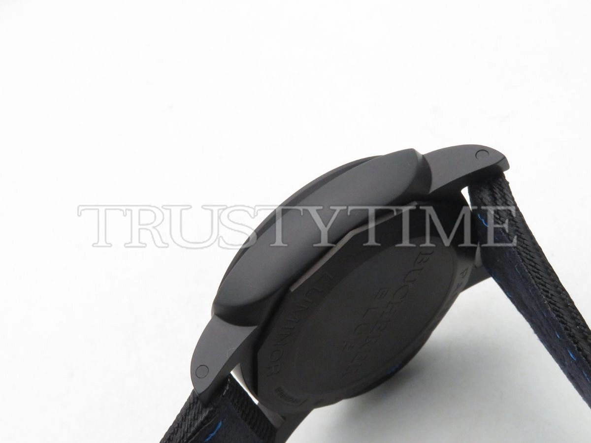 Копия часов Panerai Luminor GMT Bucherer 44mm PAM01176