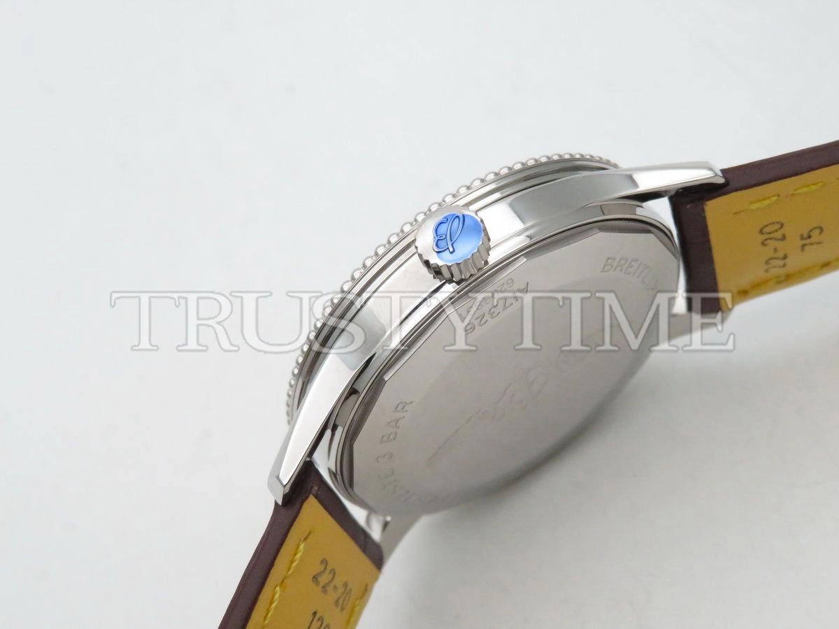 Копия часов Breitling Navitimer Automatic 41 A17326211C1P1