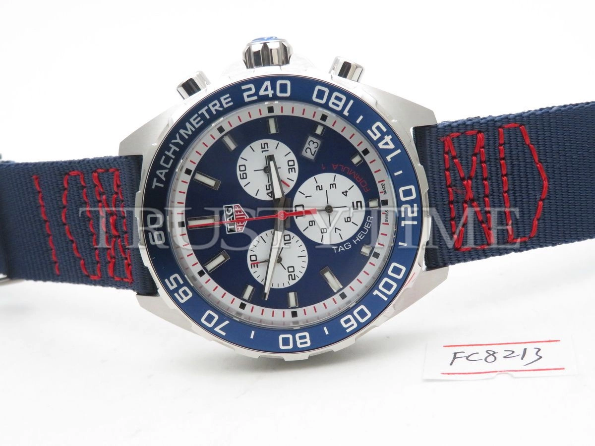Копия часов Tag Heuer Formula 1 Chronograph Quartz 43mm CAZ1018.FC8213