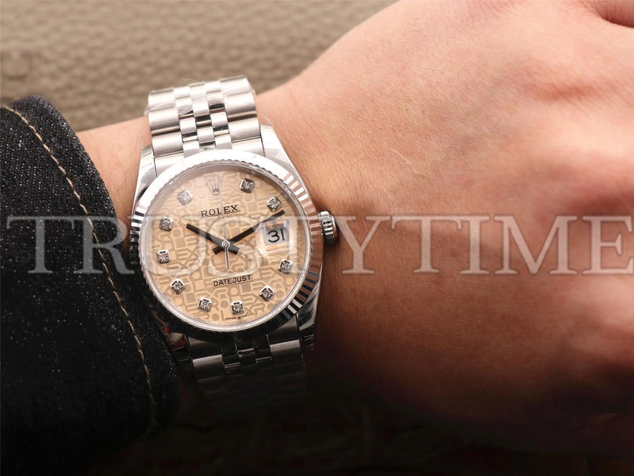 Копия часов Rolex DateJust 36mm 126234-0023
