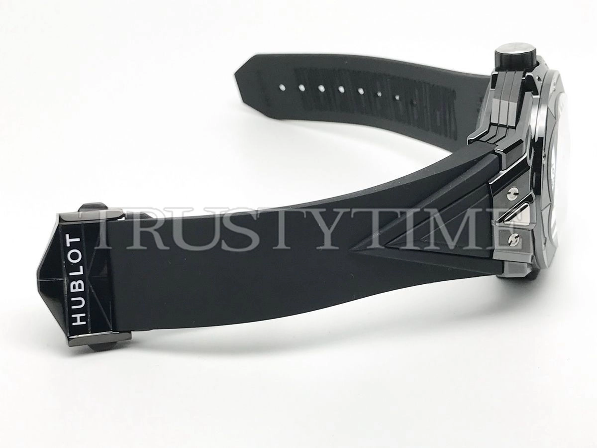 Копия часов Hublot Big Bang Sang Bleu II 45mm 418.CX.1114.RX.MXM20
