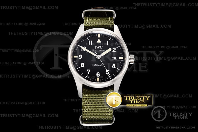 IWC Pilot's Mark XVIII Tribute to Mark XI 40mm IW327007 IWC Pilot's Mark XVIII Tribute to Mark XI 40mm IW327007
