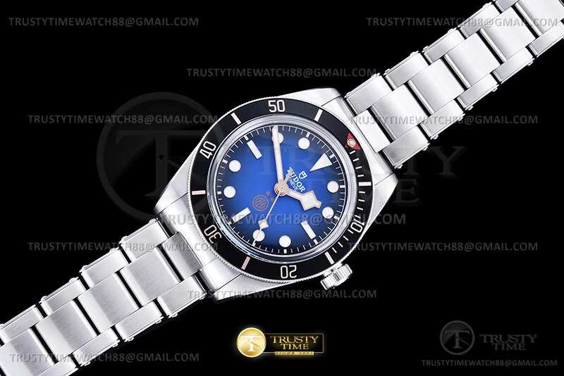 Tudor Heritage Black Bay Fifty Eight 39mm Inter Milan Edition M79030N-0025 Tudor Heritage Black Bay Fifty Eight 39mm Inter Milan Edition M79030N-0025