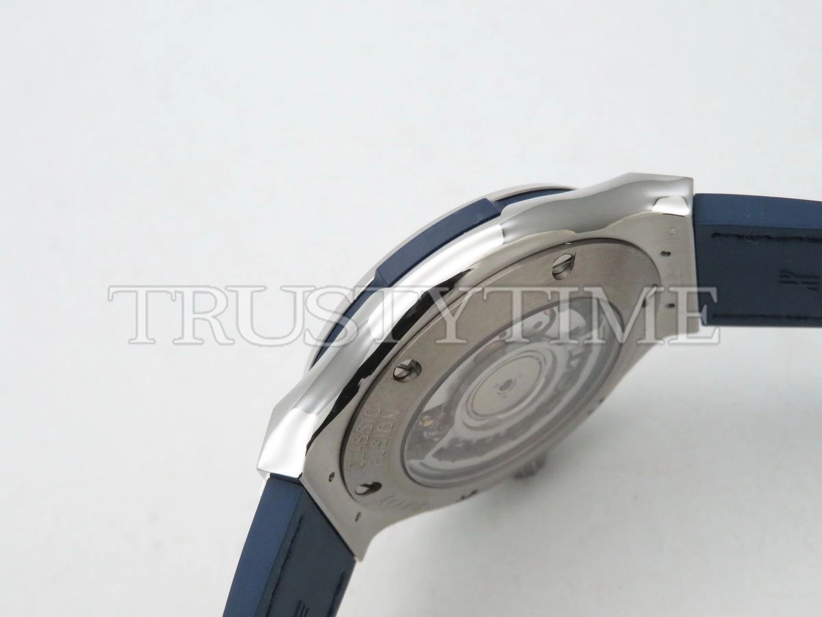 Копия часов Hublot Classic Fusion 38mm 565.NX.7170.LR