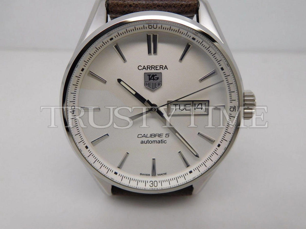 Копия часов Tag Heuer Carrera Calibre 5 Day Date 41mm WAR201B.FC6291