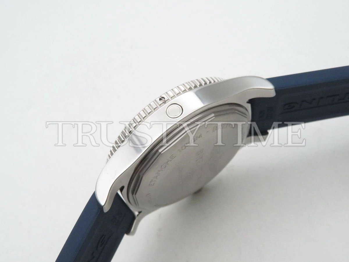 Копия часов Breitling Superocean Automatic 44 A17367D81C1S1