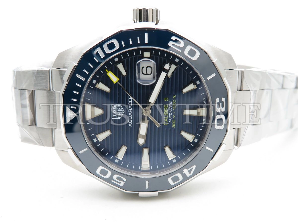Копия часов Tag Heuer Aquaracer Calibre 5 43mm WAY201B.BA0927