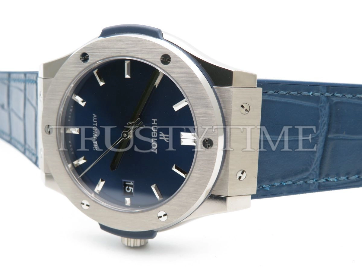 Копия часов Hublot Classic Fusion 45mm 511.NX.7170.LR