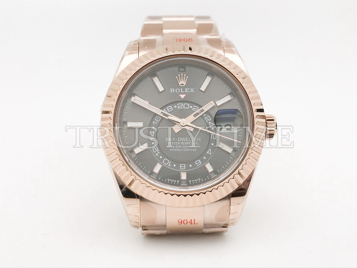 Копия часов Rolex Sky-Dweller 42mm 336935-0004