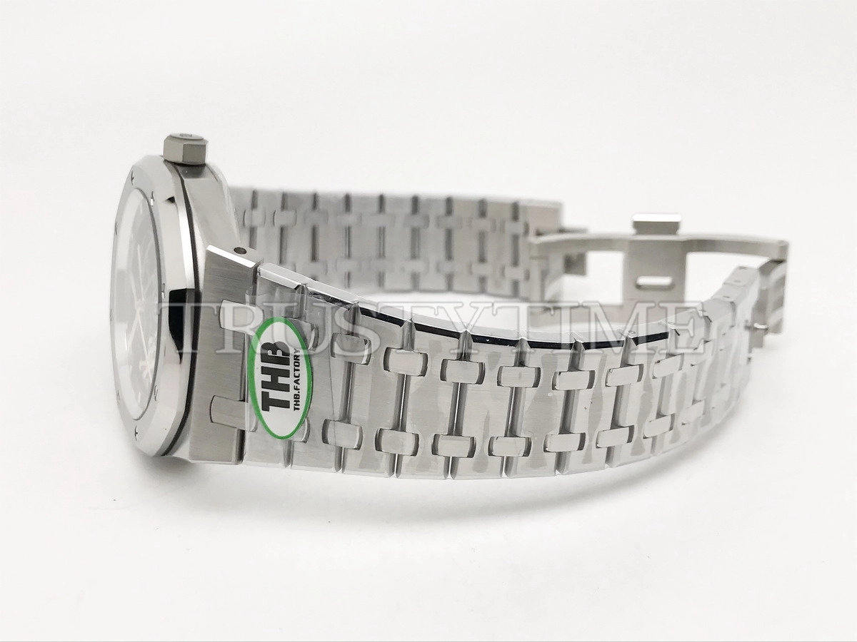 Копия часов Audemars Piguet Royal Oak Double Balance Wheel 15407ST.OO.1220ST.01