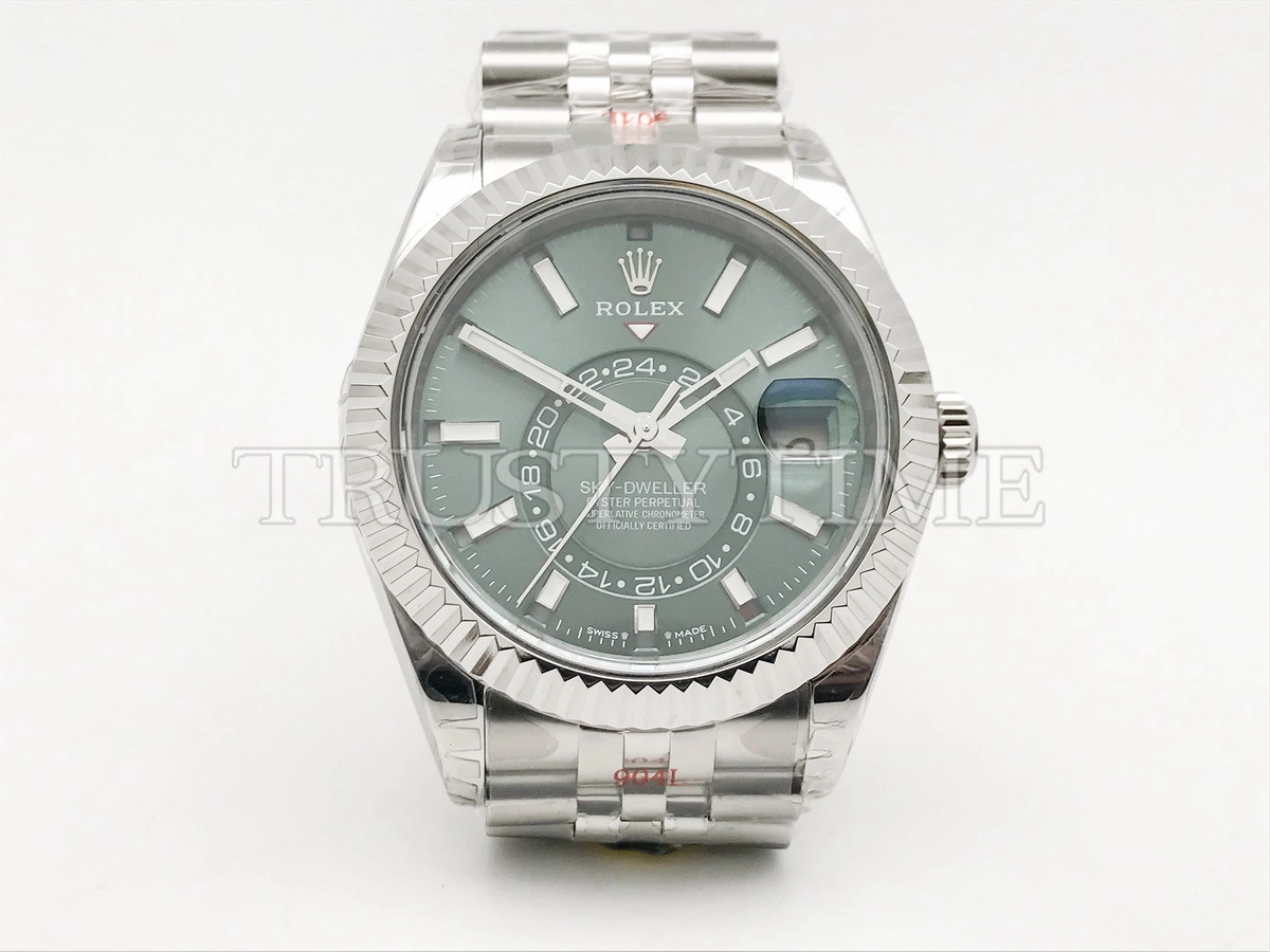 Копия часов Rolex Sky-Dweller 42mm 336934-0002