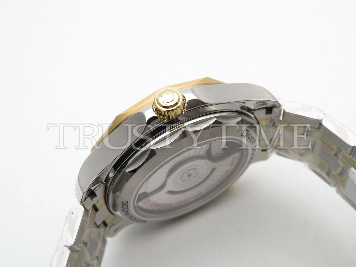 Копия часов Omega Seamaster Diver 300m Co-axial Chronometer 42mm 210.20.42.20.01.002