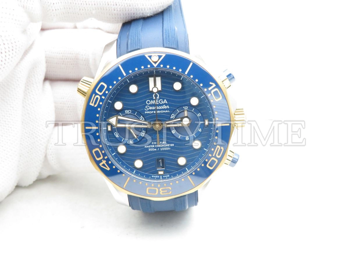Копия часов Omega Seamaster Diver 300m Co‑Axial Master Chronometer Chronograph 44mm 210.22.44.51.03.001