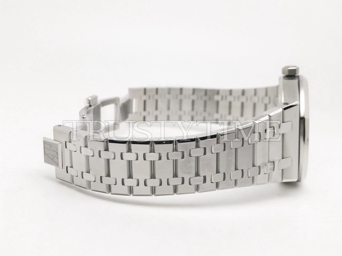 Копия часов Audemars Piguet Royal Oak Selfwinding 15510ST.OO.1320ST.06