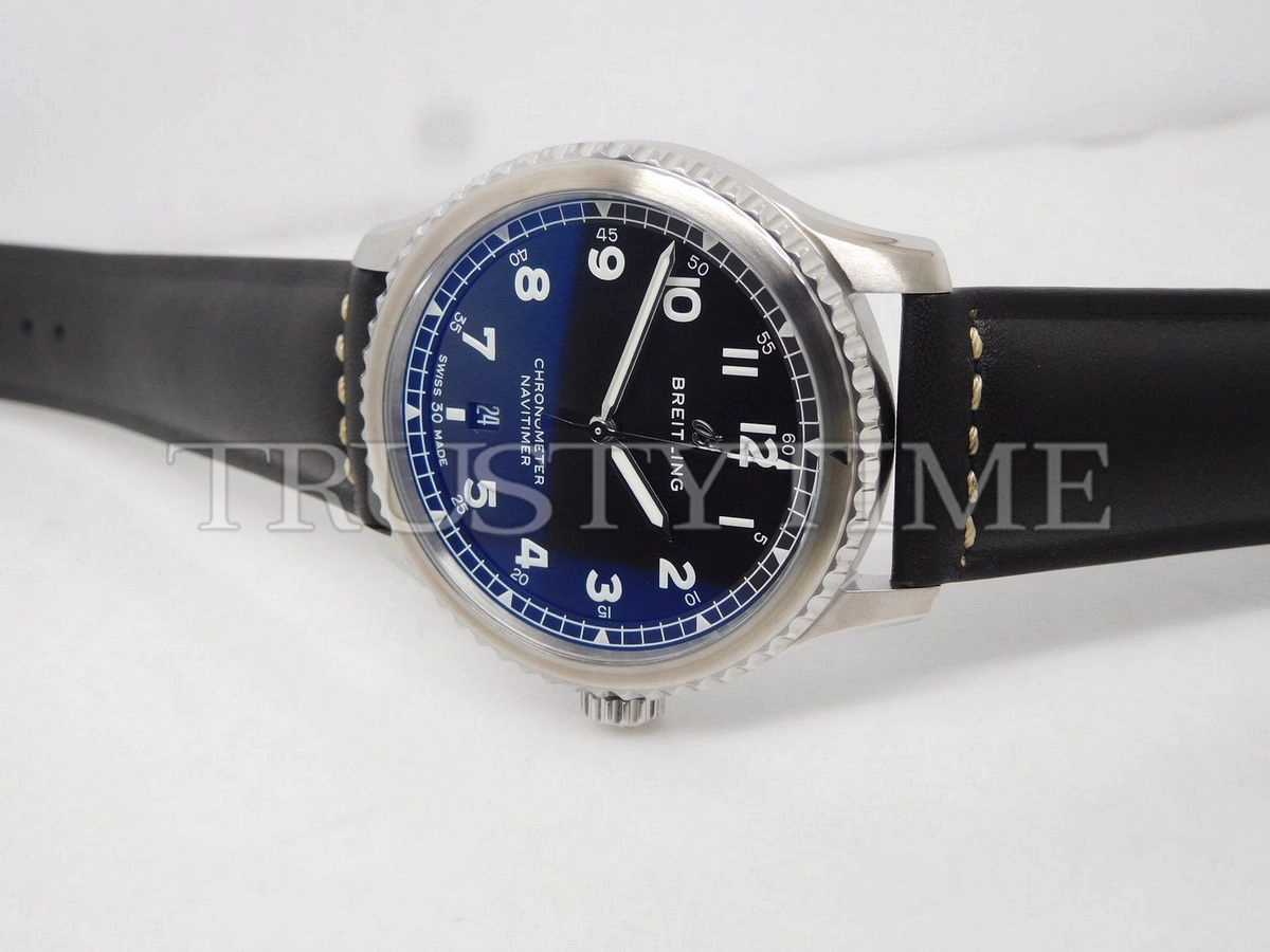 Копия часов Breitling Aviator 8 Automatic 41 A17314101B1X1