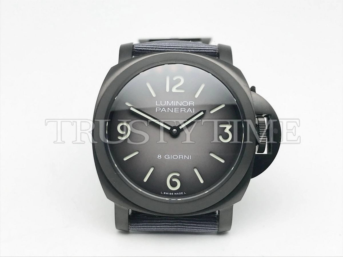 Копия часов Panerai Luminor Base 8 Giorni Geneva Boutique 44mm PAM02121