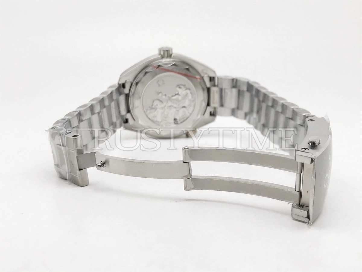 Копия часов Omega Seamaster Planet Ocean 6000m Co‑Axial Master Chronometer 39,5mm 215.30.40.20.03.002