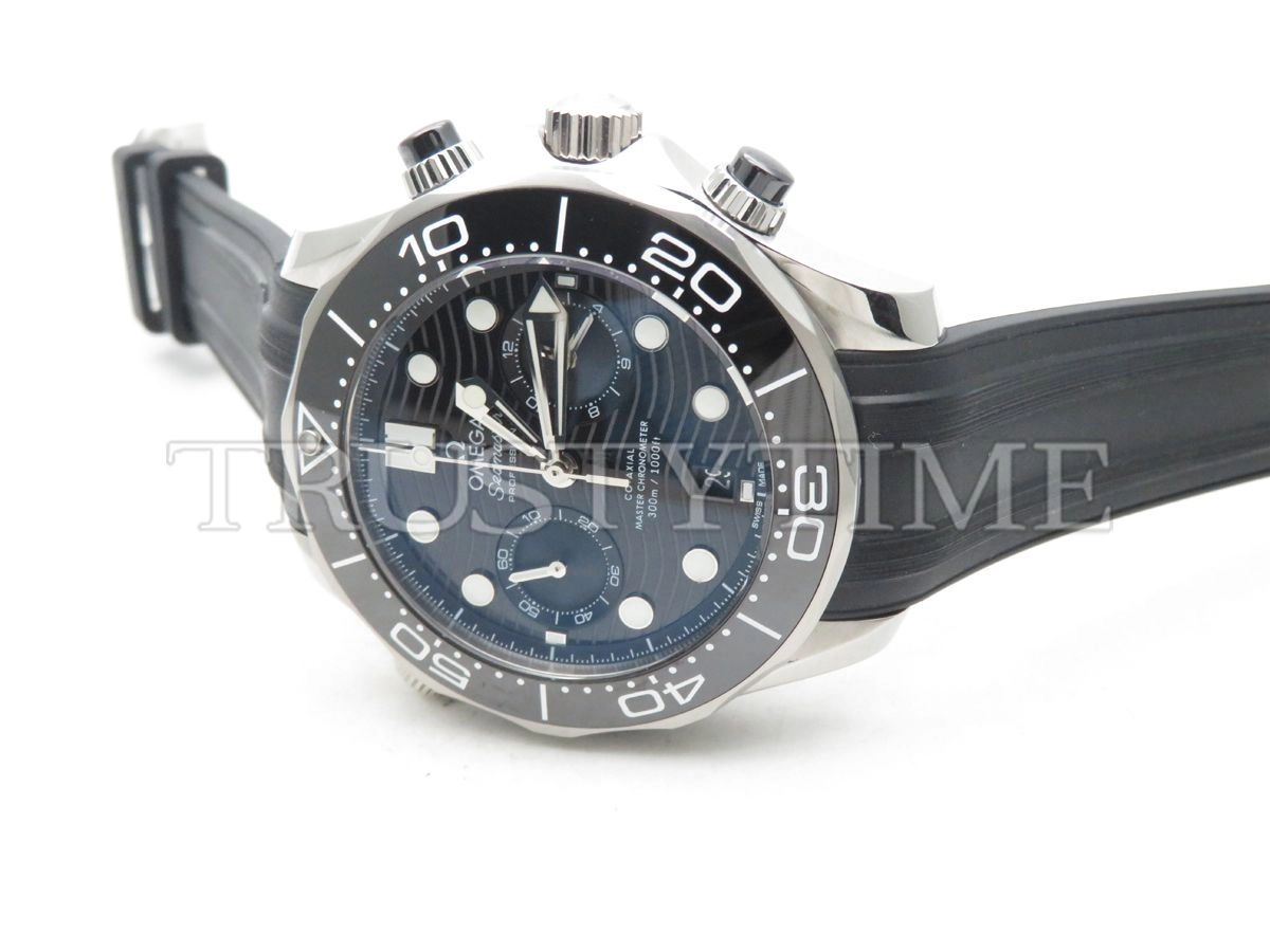 Копия часов Omega Seamaster Diver 300m Co‑Axial Master Chronometer Chronograph 44mm 210.32.44.51.01.001
