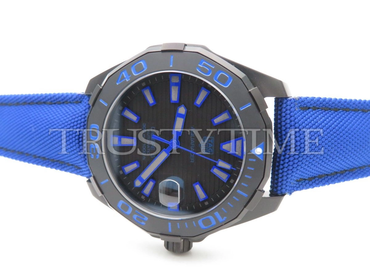 Копия часов Tag Heuer Aquaracer Calibre 5 43mm WAY208B.FC6382