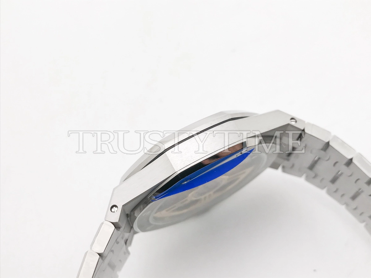 Копия часов Audemars Piguet Royal Oak Selfwinding 15510ST.OO.1320ST.09