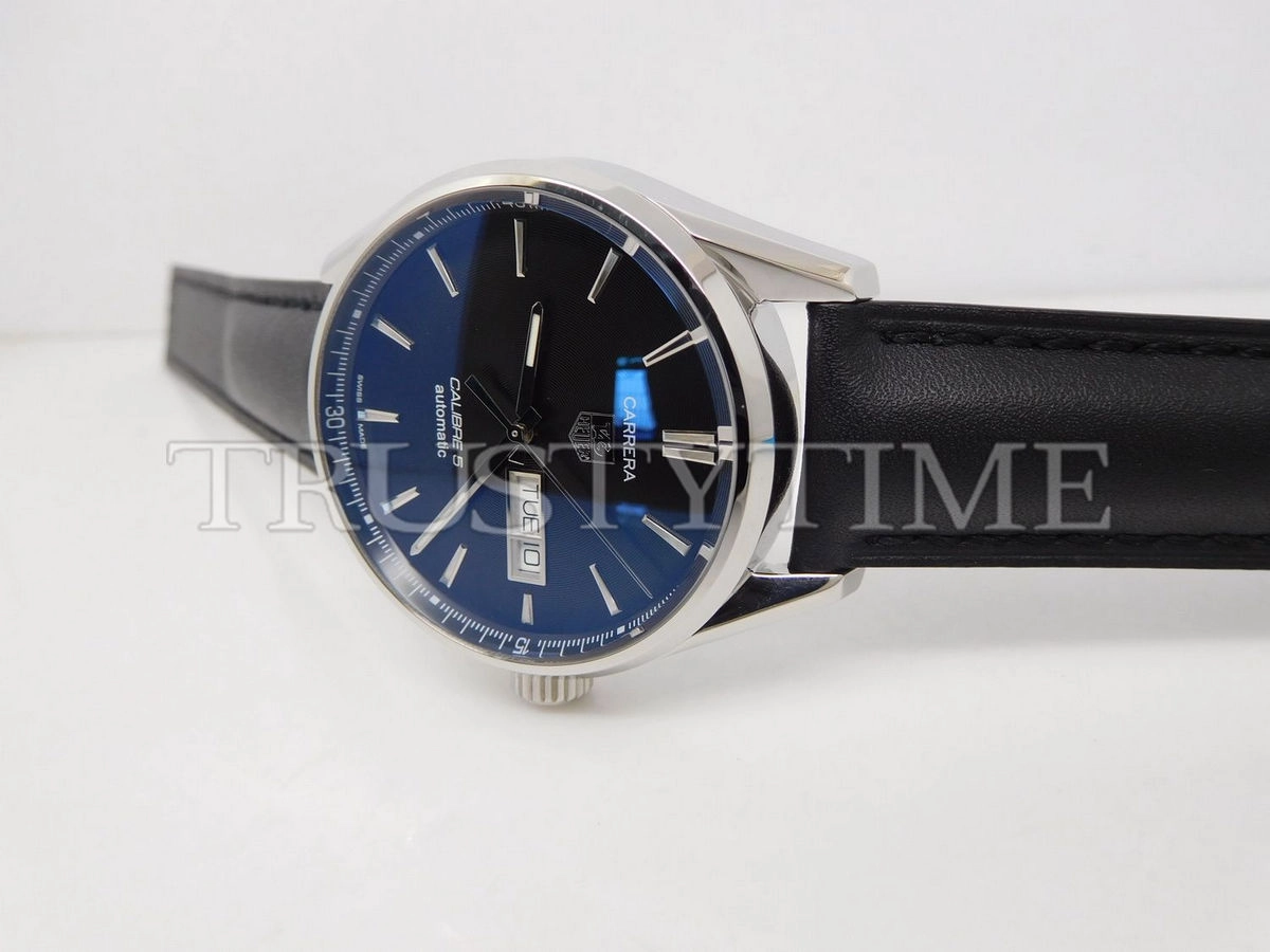 Копия часов Tag Heuer Carrera Calibre 5 Day Date 41mm WAR201A.FC6266