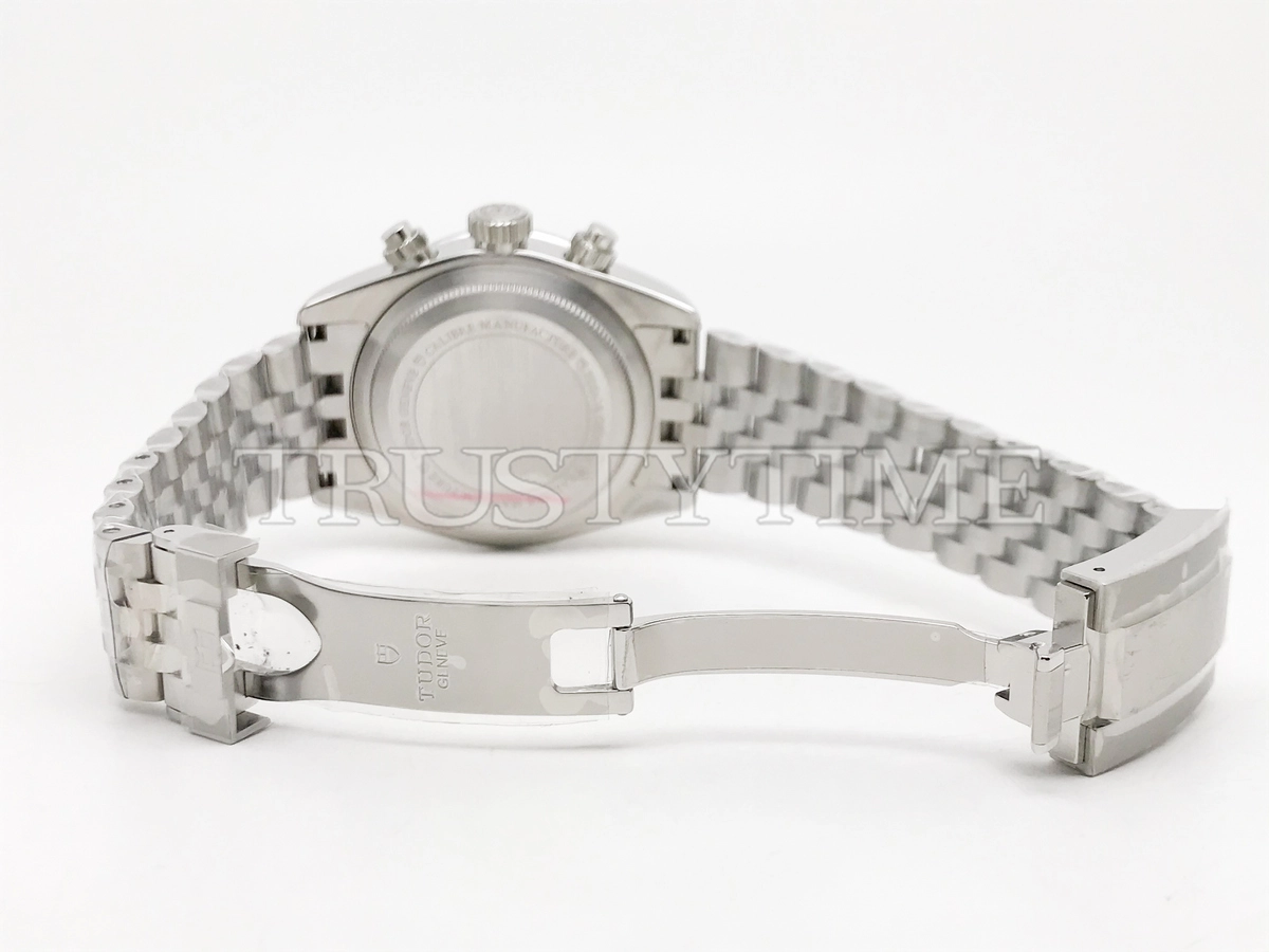 Копия часов Tudor Heritage Black Bay Chronograph M79360N-0014 Арт.TD-0853