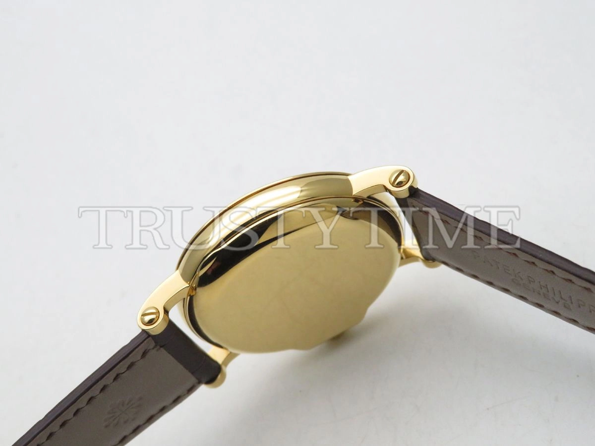 Копия часов Patek Philippe Calatrava 38mm 5153J-001