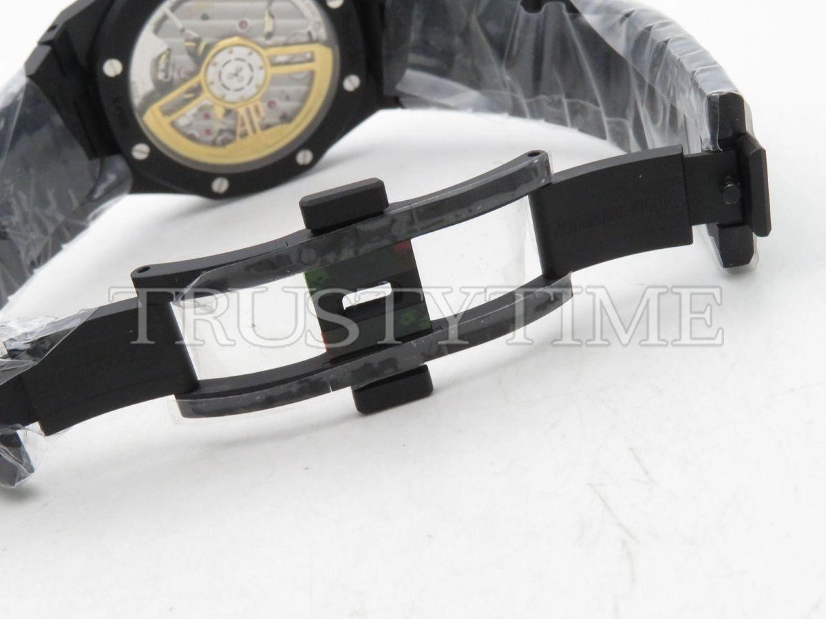 Копия часов Audemars Piguet Royal Oak Black Venom Custom 15500 White