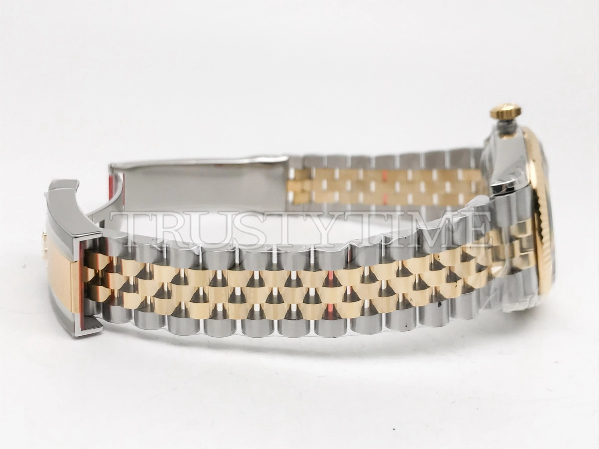 Копия часов Rolex DateJust 36mm 126233-0021